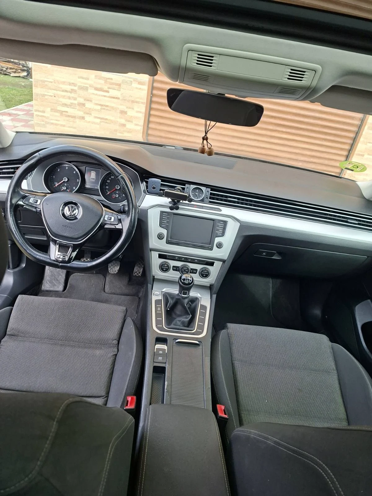 VW Passat Регистрирана , R-line , Led, снимка 17 - Автомобили и джипове - 55636697