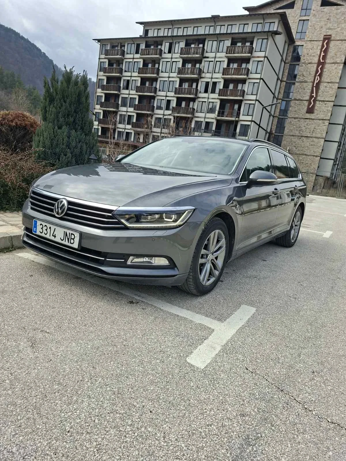 VW Passat Регистеирана , R-line , Led