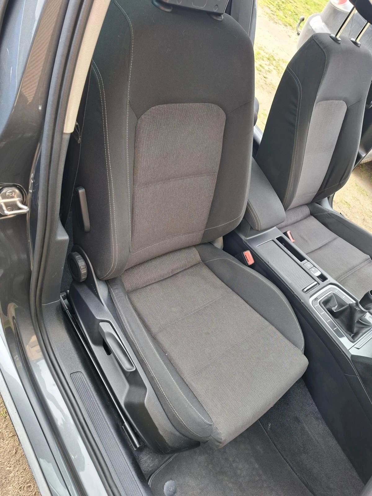VW Passat Регистрирана , R-line , Led, снимка 16 - Автомобили и джипове - 55636697