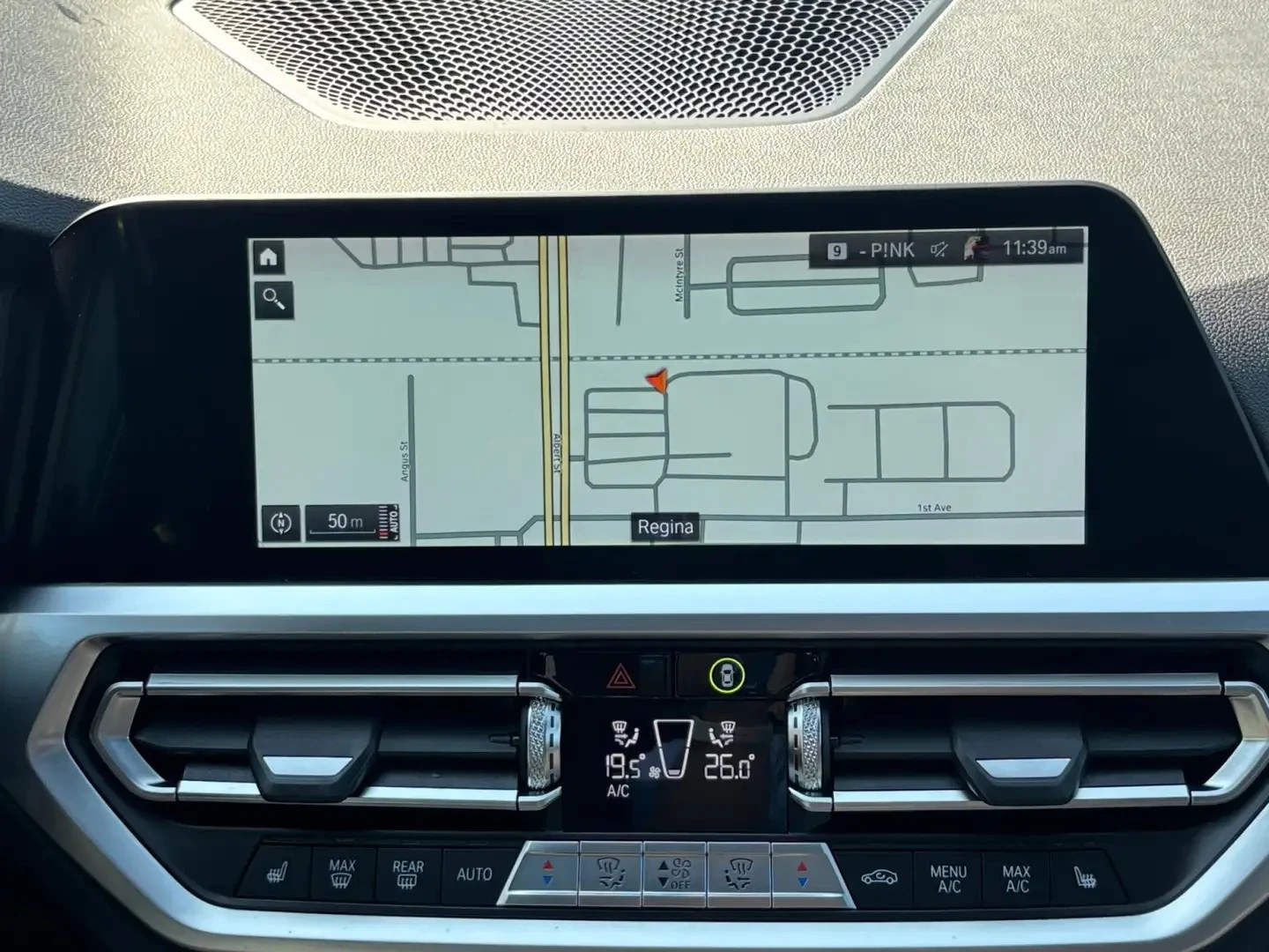 BMW 330 i xDrive ЦЕНА ДО БЪЛГАРИЯ АВТОКРЕДИТ, снимка 14 - Автомобили и джипове - 55779600