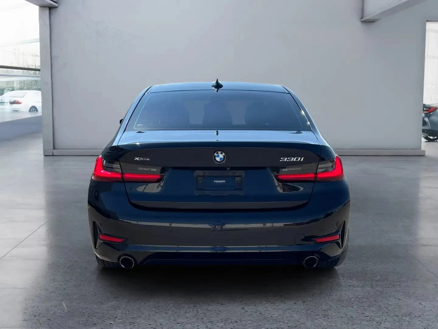 BMW 330 i xDrive ЦЕНА ДО БЪЛГАРИЯ АВТОКРЕДИТ, снимка 3 - Автомобили и джипове - 55779600