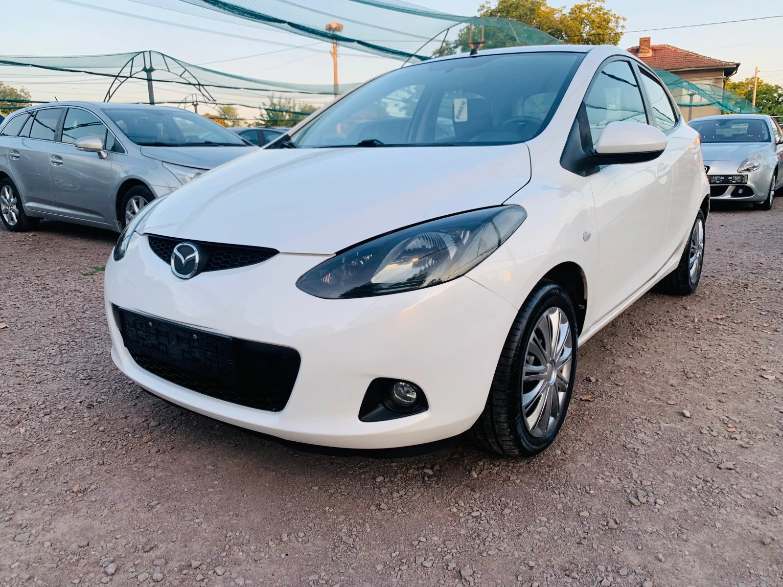 Mazda 2 1.3i НОВА!!!!!