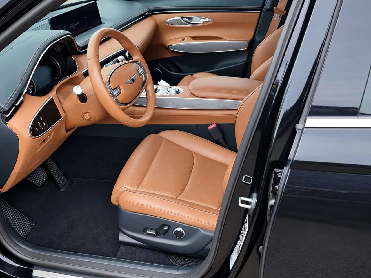 Genesis GV70 * 2.5T Advanced Plus * CARFAX * ����� �� ��������� | Mobile.bg � ����������� 2