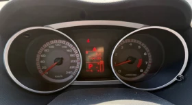 Mitsubishi Outlander 2.4i 4x4, снимка 12