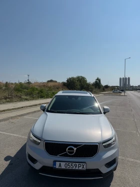 Volvo XC40 Momentum Pro Awd , снимка 3