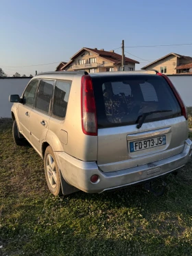 Nissan X-trail На части 2.2 136, снимка 4