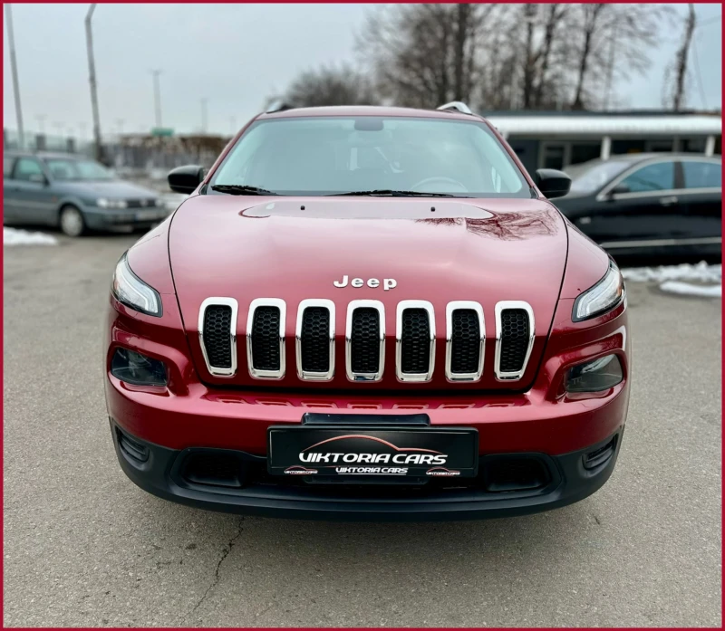 Jeep Cherokee Sport* 4x4, снимка 2 - Автомобили и джипове - 49256432