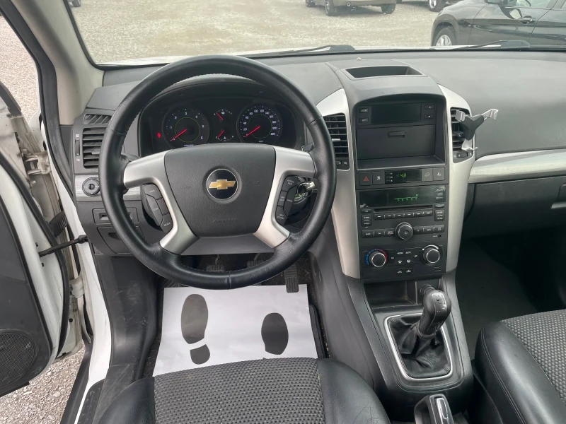 Chevrolet Captiva 2.0CDTI 6+ 1 КОЖА, снимка 8 - Автомобили и джипове - 52656716