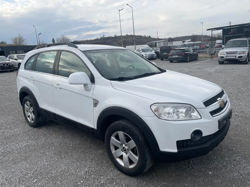 Chevrolet Captiva 2.0CDTI 6+ 1 КОЖА, снимка 3 - Автомобили и джипове - 52656716