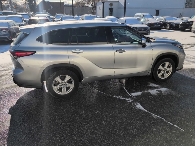 Toyota Highlander * LE * CARFAX * ЦЕНА ДО БЪЛГАРИЯ, снимка 3 - Автомобили и джипове - 53024345