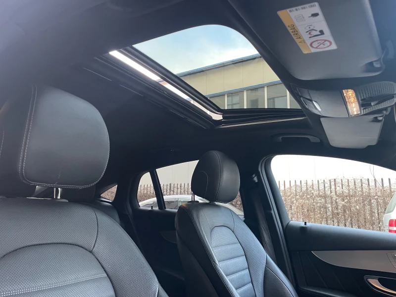 Mercedes-Benz GLC 250 4Matic AMG Coupe, снимка 16 - Автомобили и джипове - 53213242