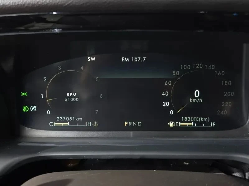 Lincoln Aviator, снимка 8 - Автомобили и джипове - 56688145
