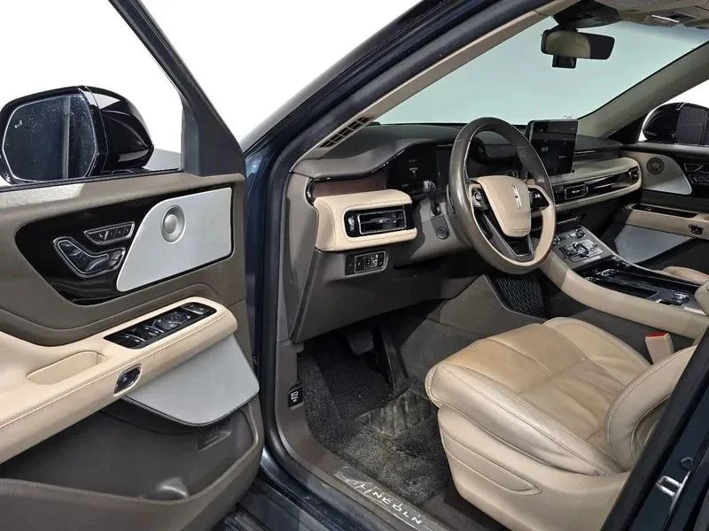 Lincoln Aviator, снимка 10 - Автомобили и джипове - 56688145