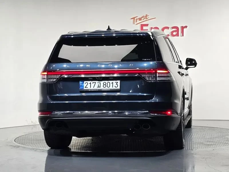 Lincoln Aviator, снимка 4 - Автомобили и джипове - 56688145