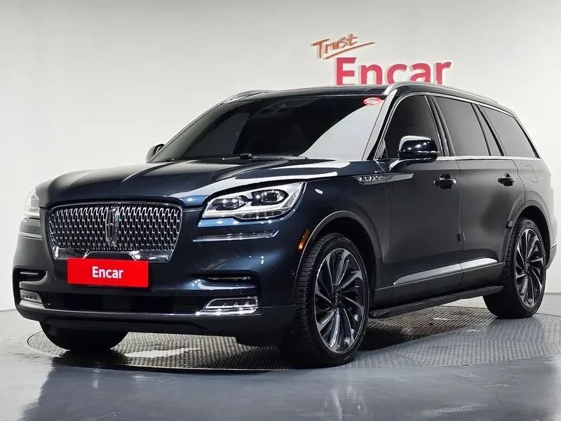 Lincoln Aviator