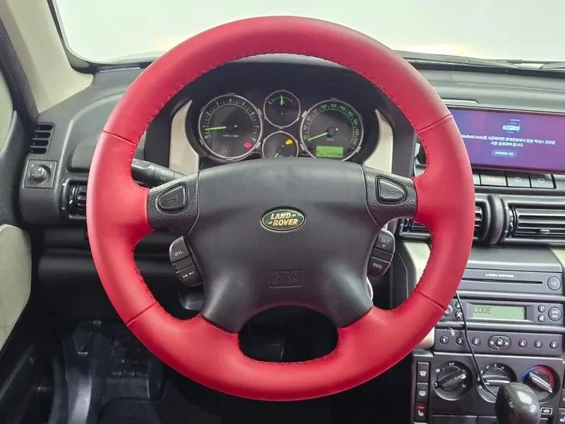 Land Rover Freelander, снимка 13 - Автомобили и джипове - 56738248
