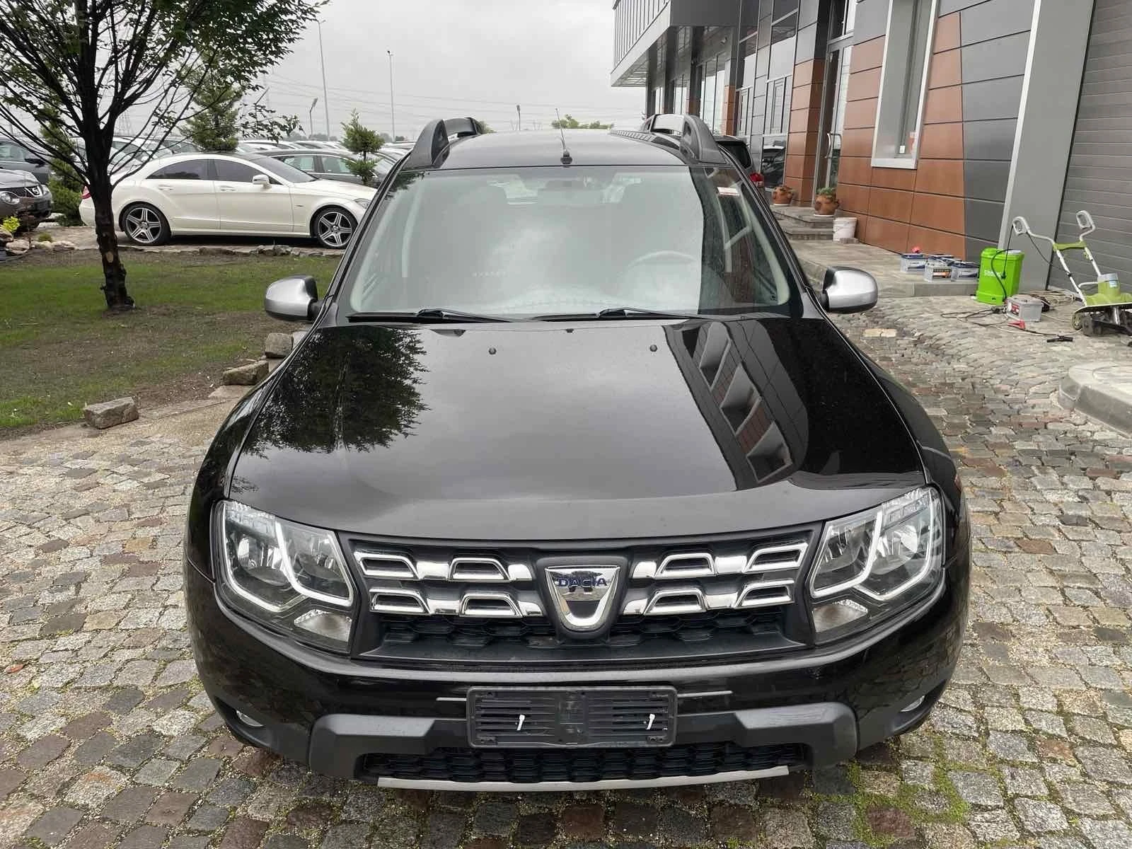 Dacia Duster 1.6 Gaz - изображение 3