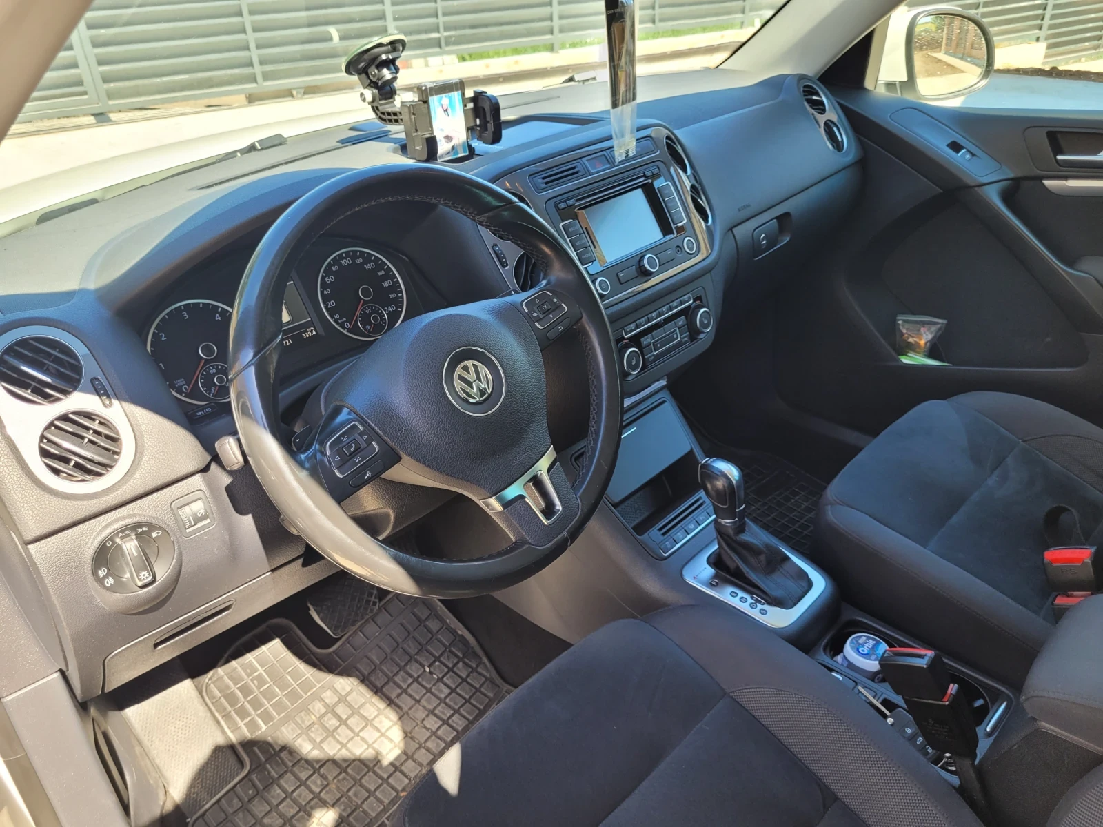 VW Tiguan 2.0 TDI R-line  - изображение 7