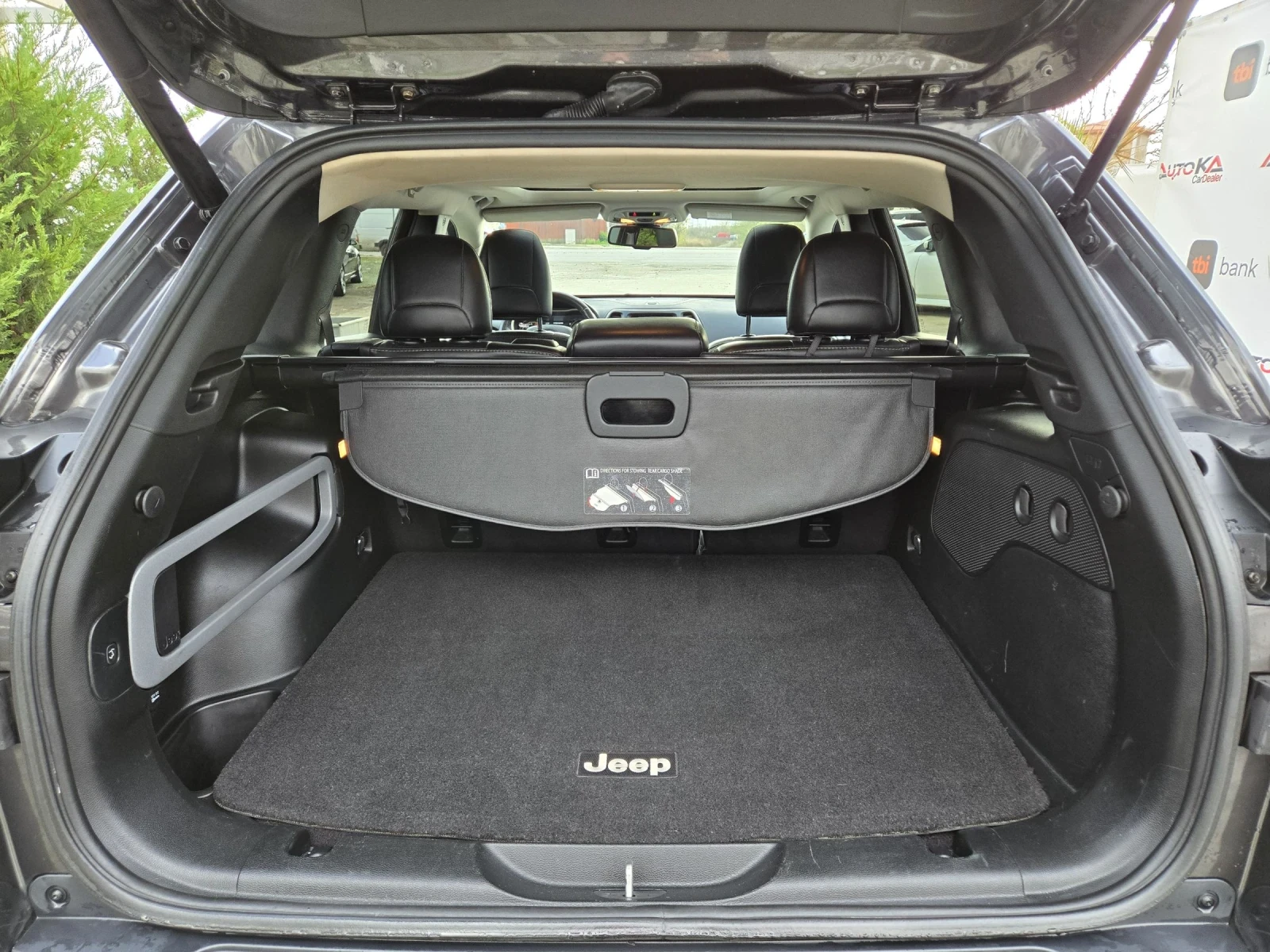 Jeep Cherokee 2.2CRDI-200кс= 152.000km= NIGHT EAGLE= OVERLAND, снимка 10 - Автомобили и джипове - 52256360