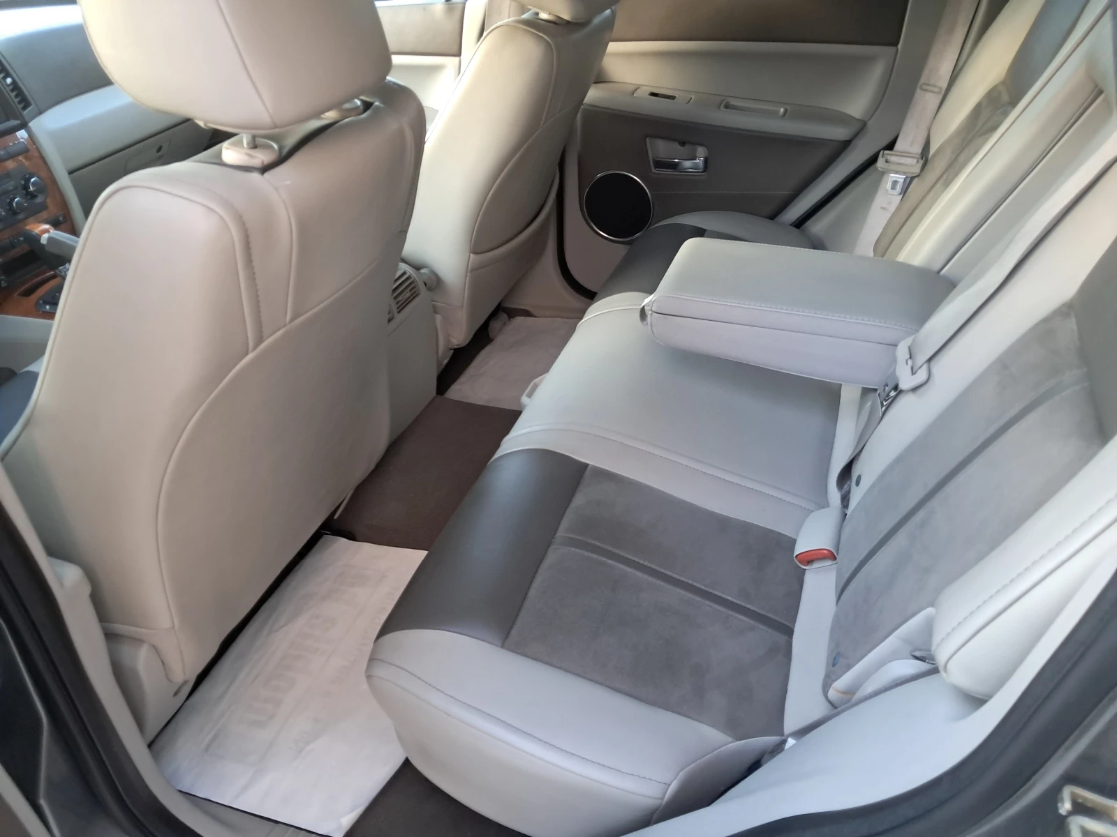 Jeep Grand cherokee 3.0 CRD--218000км-OVERLAND - изображение 8