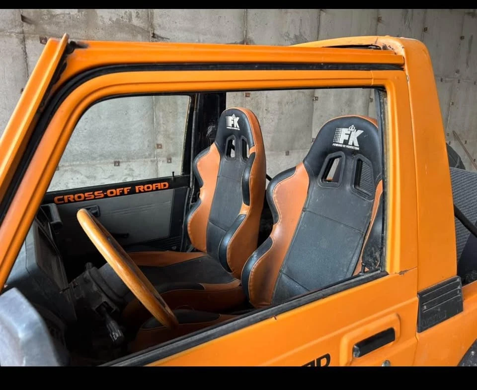 Suzuki Samurai, снимка 2 - Автомобили и джипове - 53861614