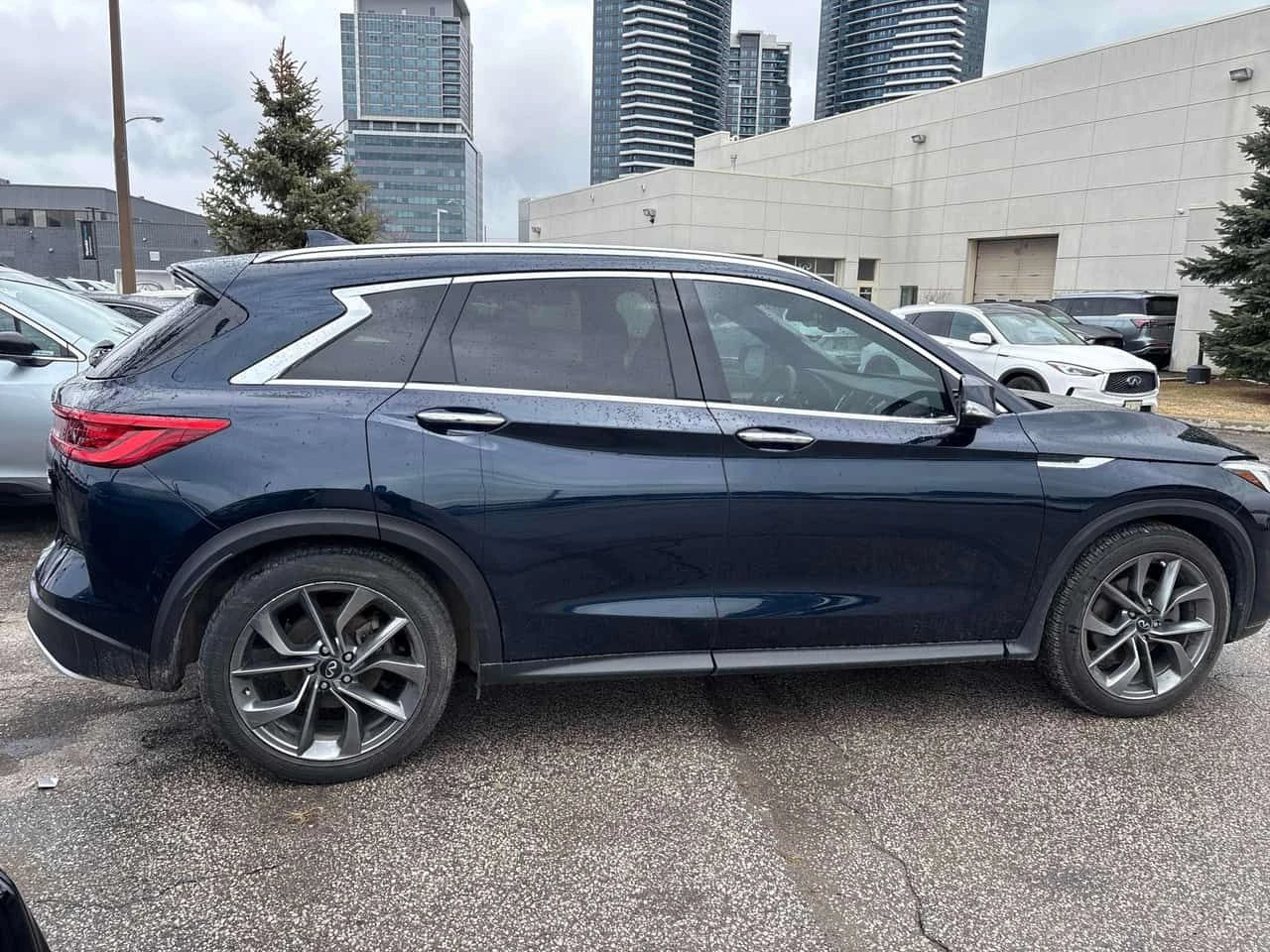Infiniti QX50 * AWD * CARFAX * BOSE * 360 КАМЕРО * ПАНО, снимка 3 - Автомобили и джипове - 53953763