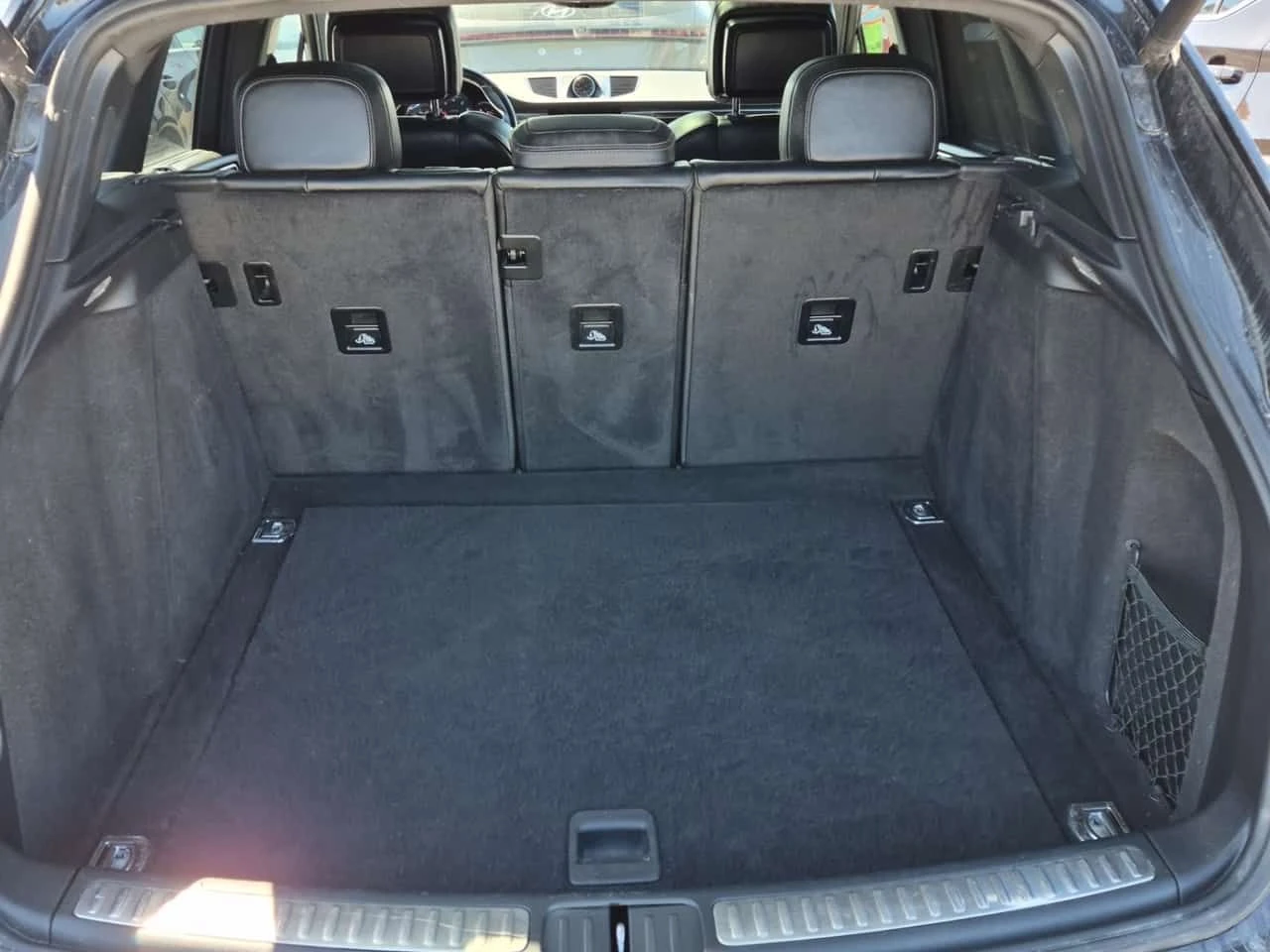 Porsche Macan | PANORAMA| ОБДУХВАНЕ| 2 КЛЮЧА, снимка 13 - Автомобили и джипове - 54080967