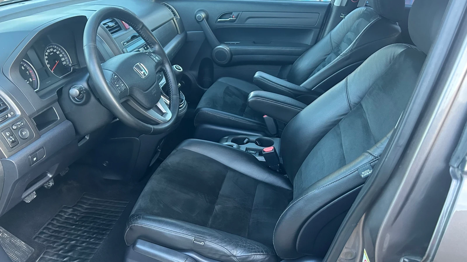 Honda Cr-v 2.0i facelift Швейцария, снимка 10 - Автомобили и джипове - 54144050