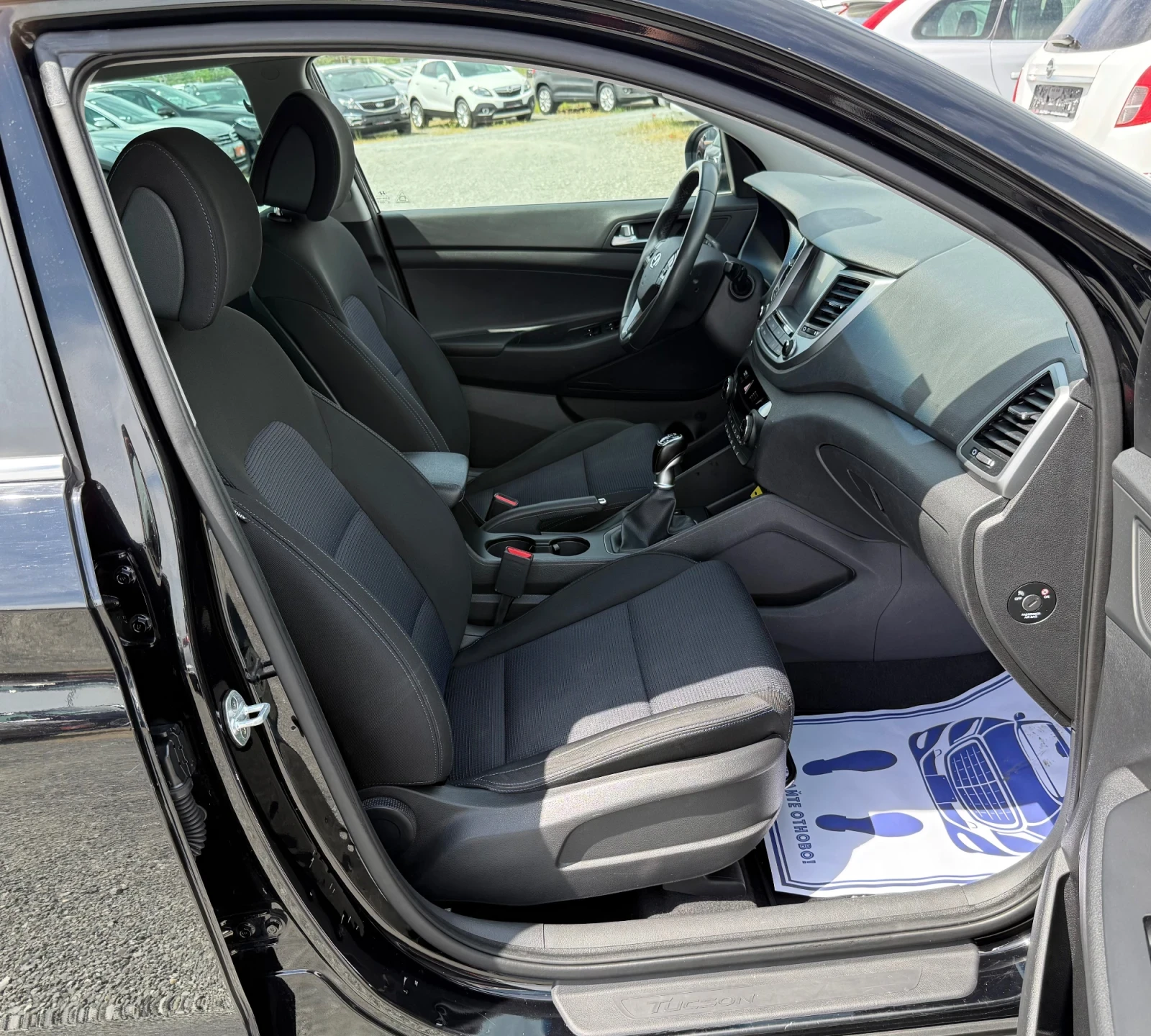 Hyundai Tucson (KATO НОВА), снимка 13 - Автомобили и джипове - 54148807