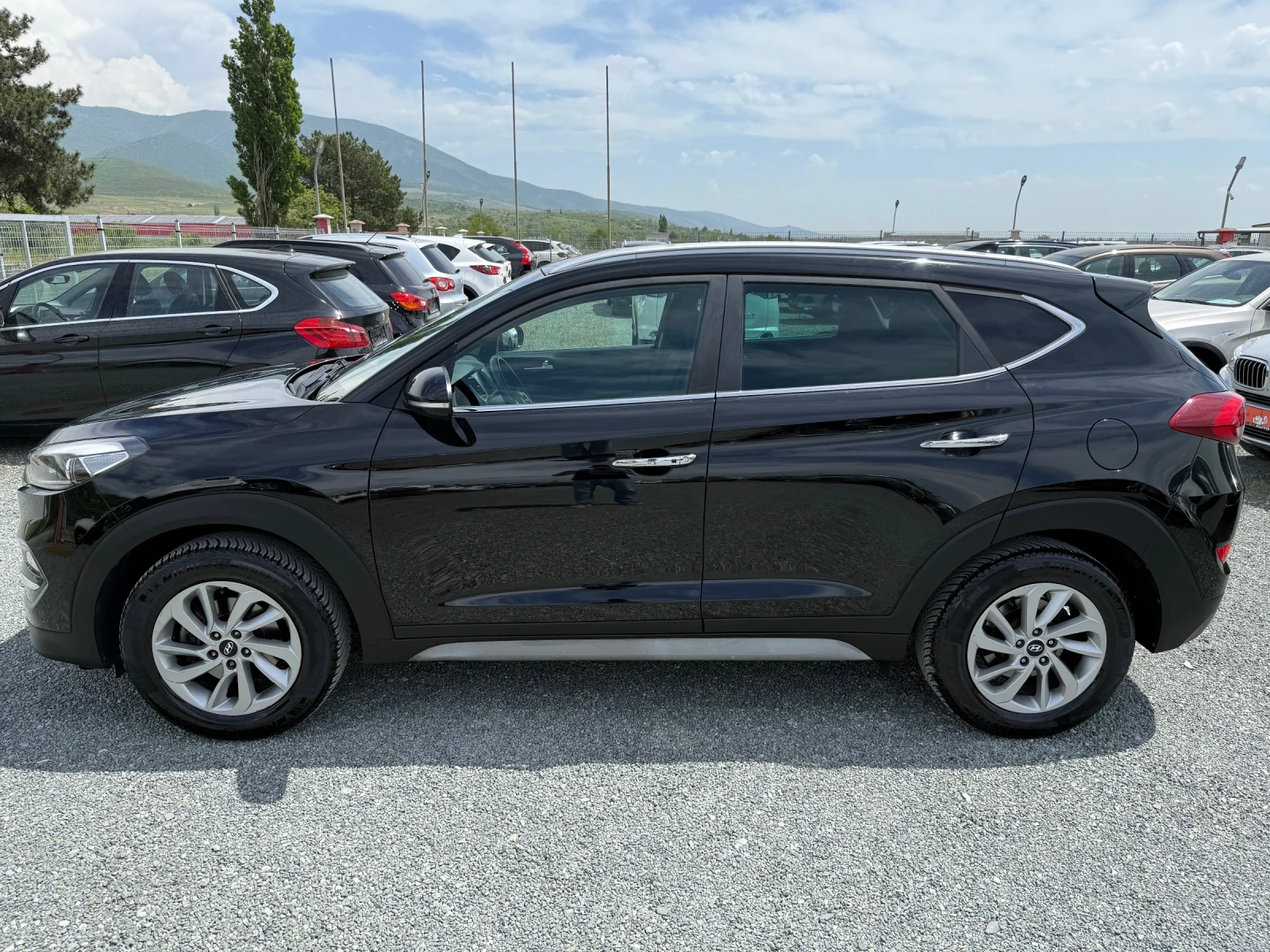 Hyundai Tucson (KATO НОВА), снимка 10 - Автомобили и джипове - 54148807