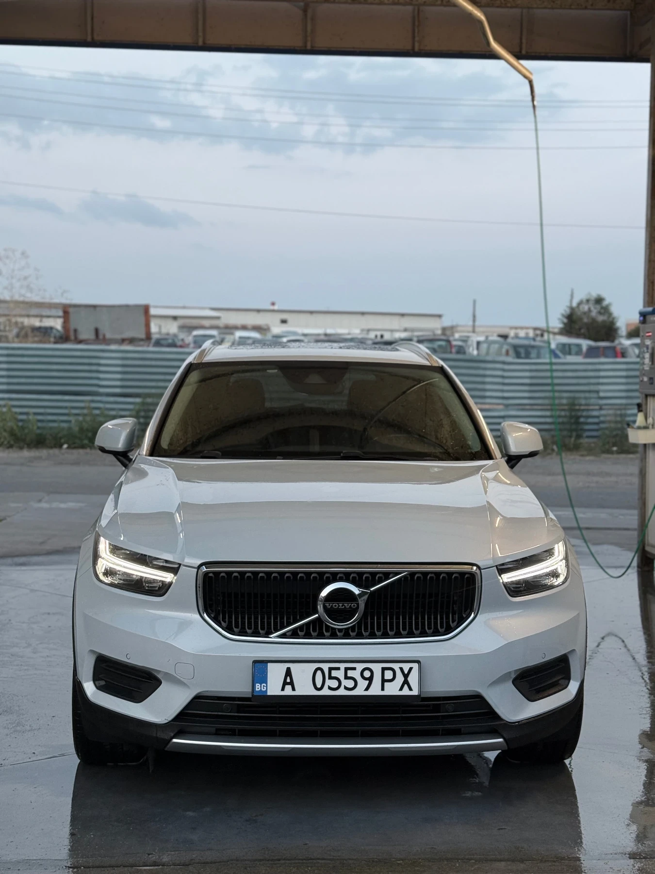 Volvo XC40 Momentum Pro Awd 