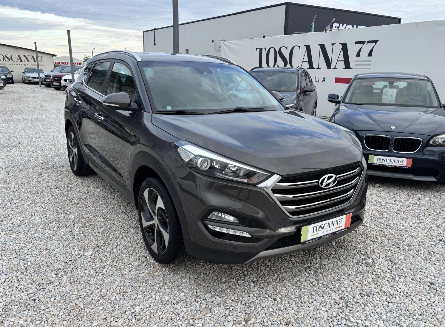 Hyundai Tucson 1.7crdi* Navi* Камера * Сервизна История