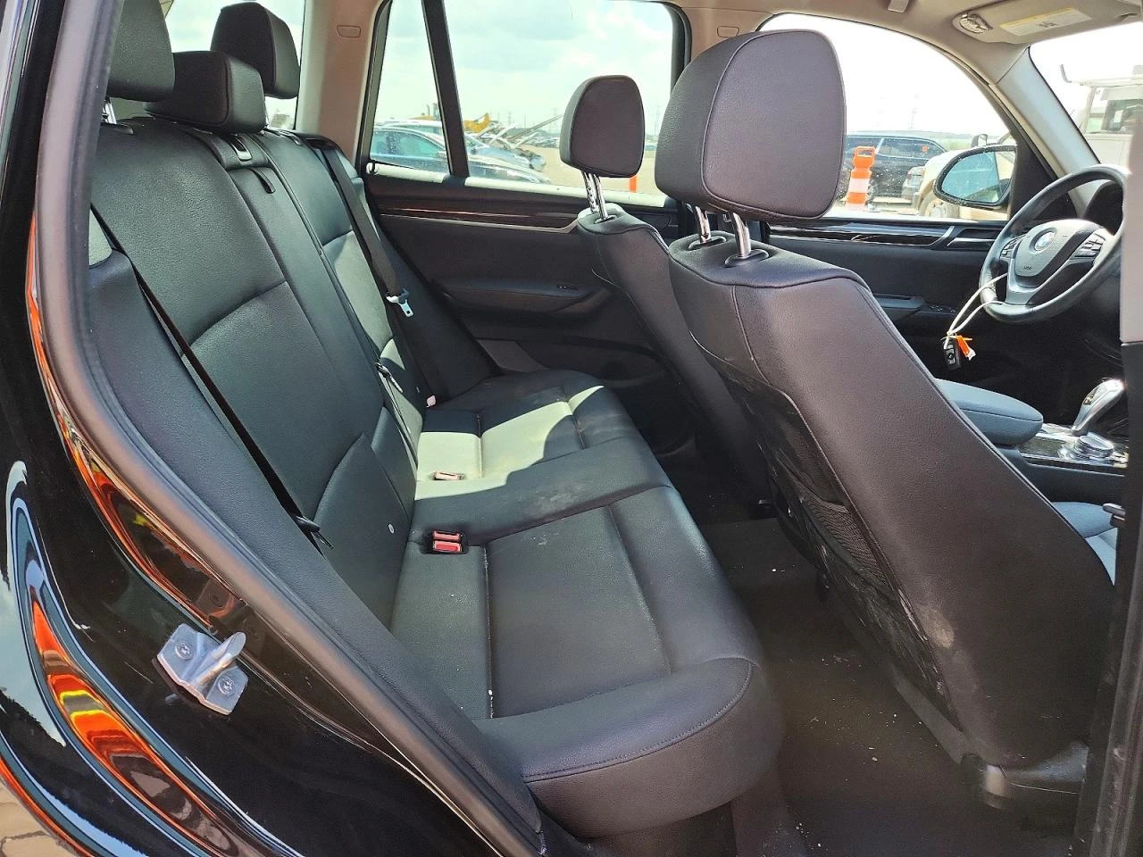 BMW X3 2.0l xDrive28I, снимка 10 - Автомобили и джипове - 55994660