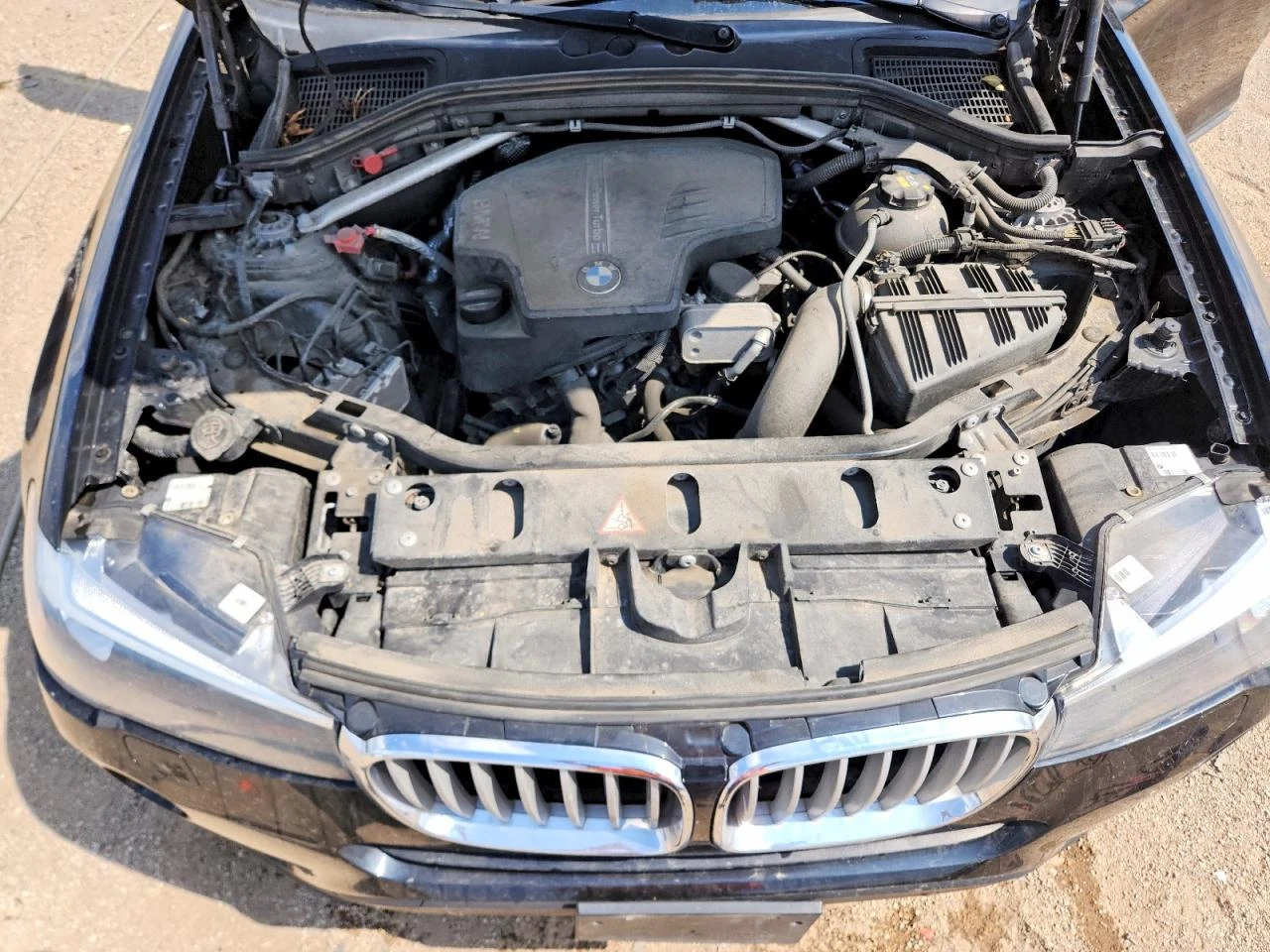 BMW X3 2.0l xDrive28I, снимка 11 - Автомобили и джипове - 55994660
