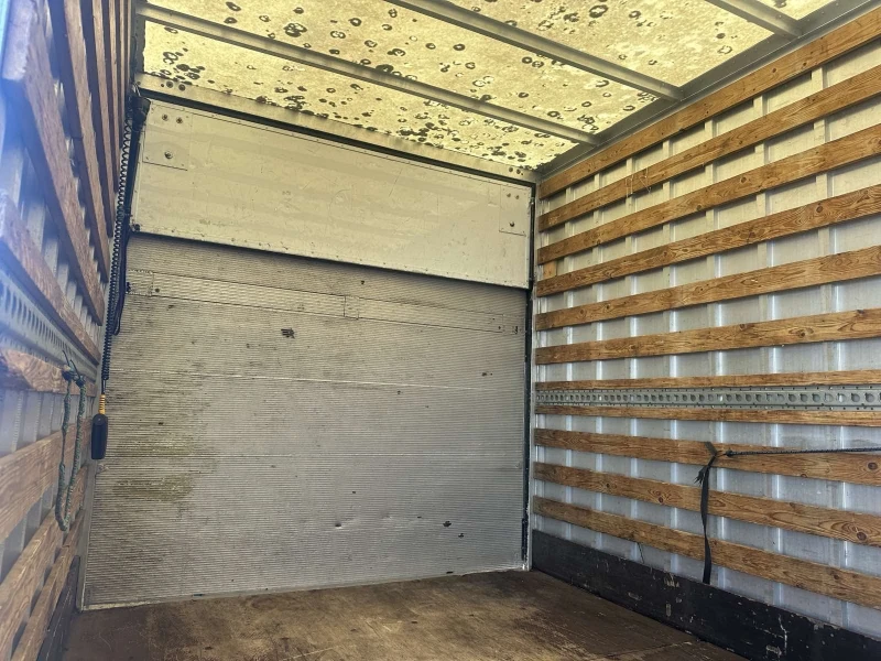 Mercedes-Benz Sprinter 413, снимка 11 - Бусове и автобуси - 51160400