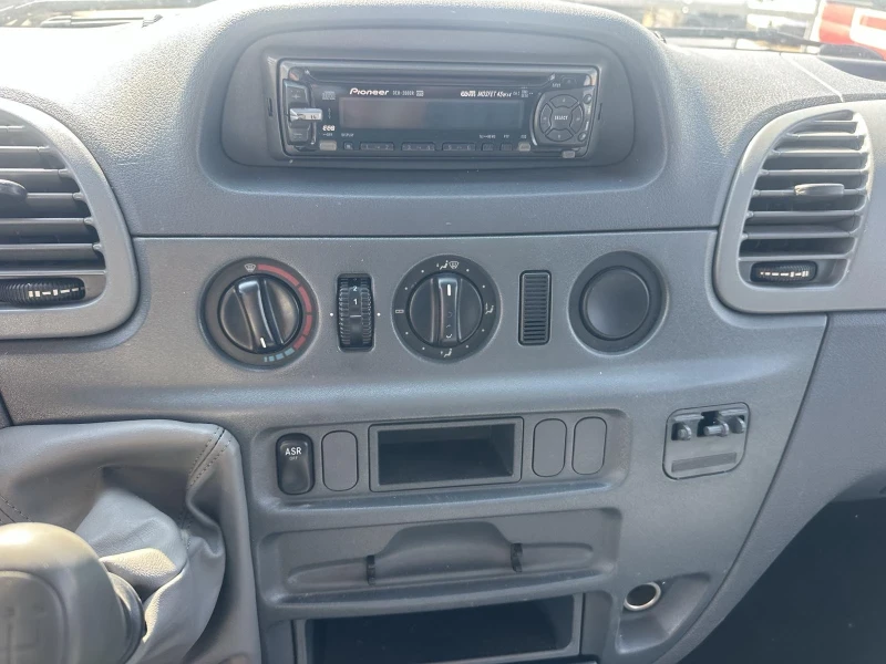 Mercedes-Benz Sprinter 413, снимка 14 - Бусове и автобуси - 51160400