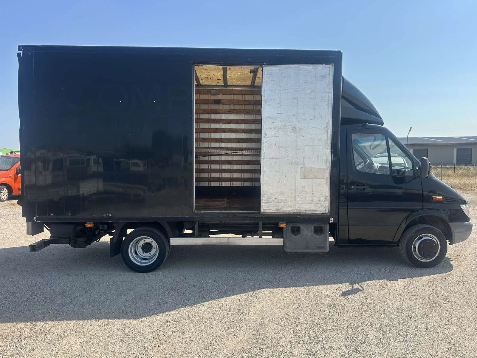 Mercedes-Benz Sprinter 413  - изображение 5