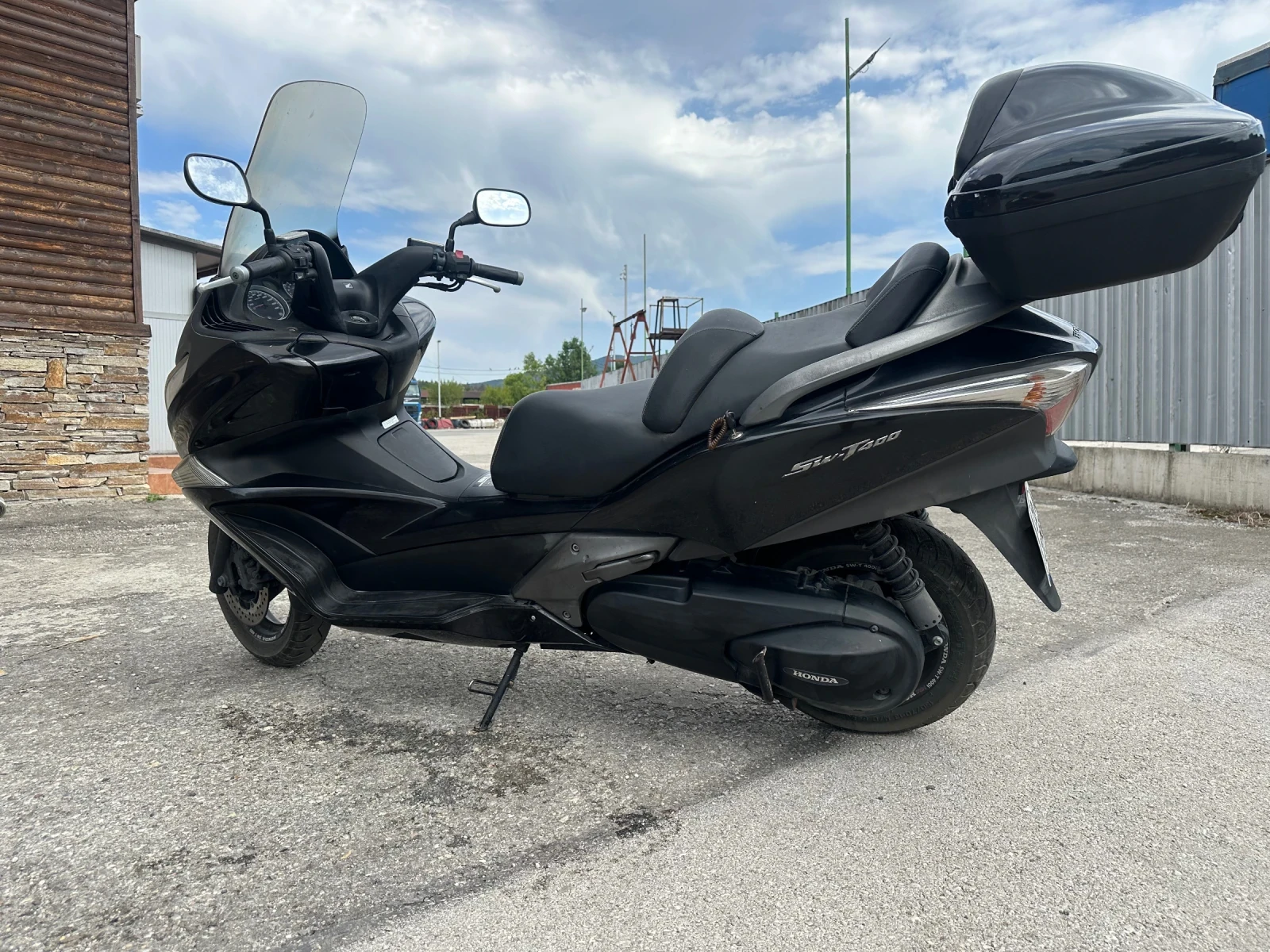 Honda Silver Wing 400 - изображение 4
