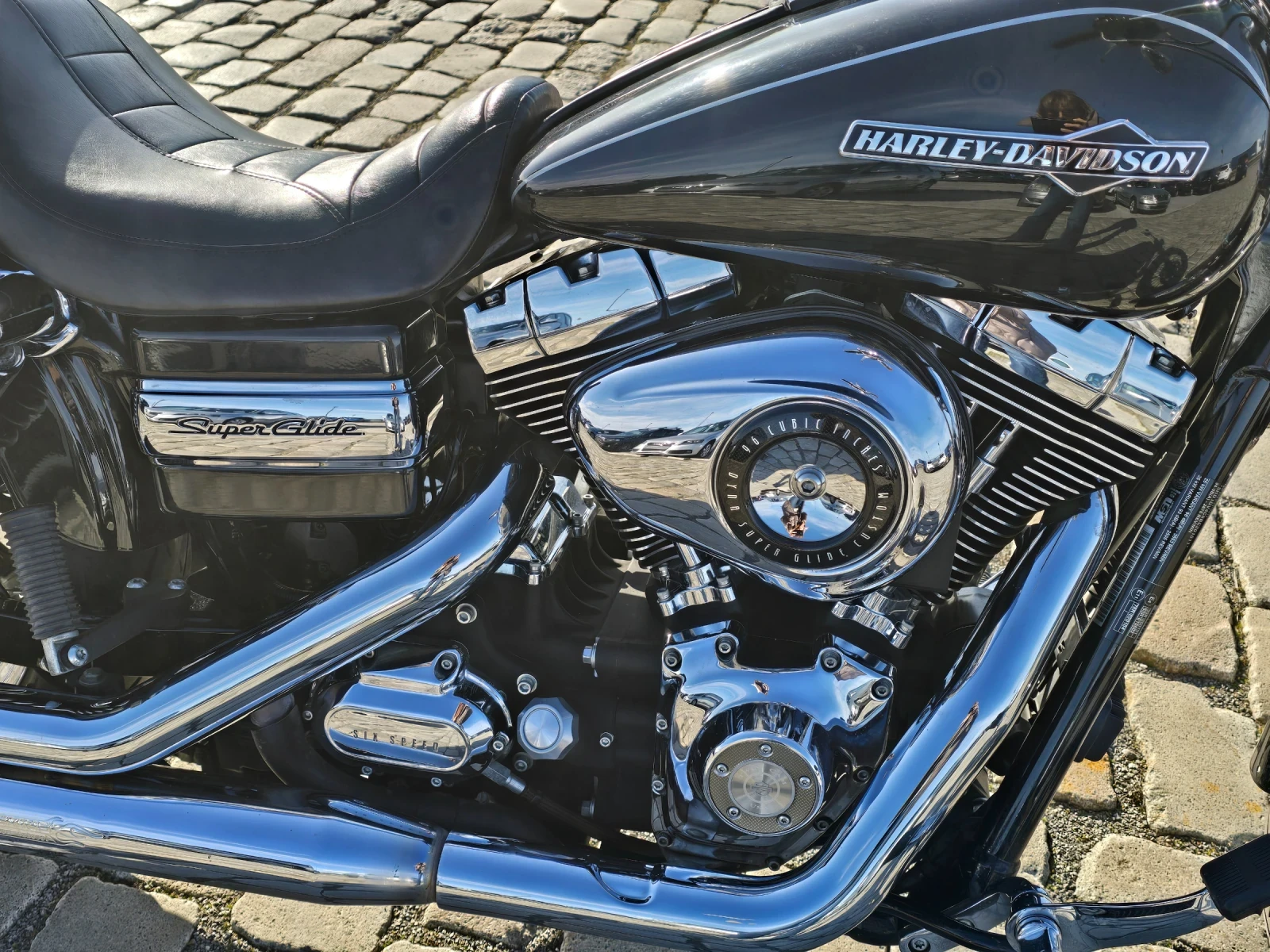 Harley-Davidson Dyna SUPER GLIDE 2010 година 32000 км., снимка 14 - Мотоциклети и мототехника - 53750497