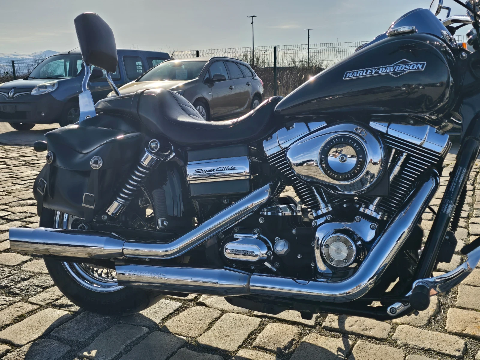 Harley-Davidson Dyna SUPER GLIDE 2010 година 32000 км., снимка 11 - Мотоциклети и мототехника - 53750497