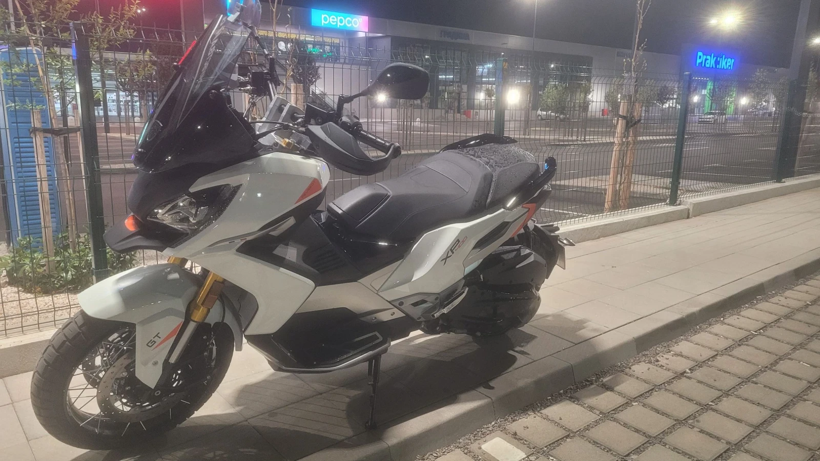 Peugeot XP Gt400, снимка 11 - Мотоциклети и мототехника - 54260492