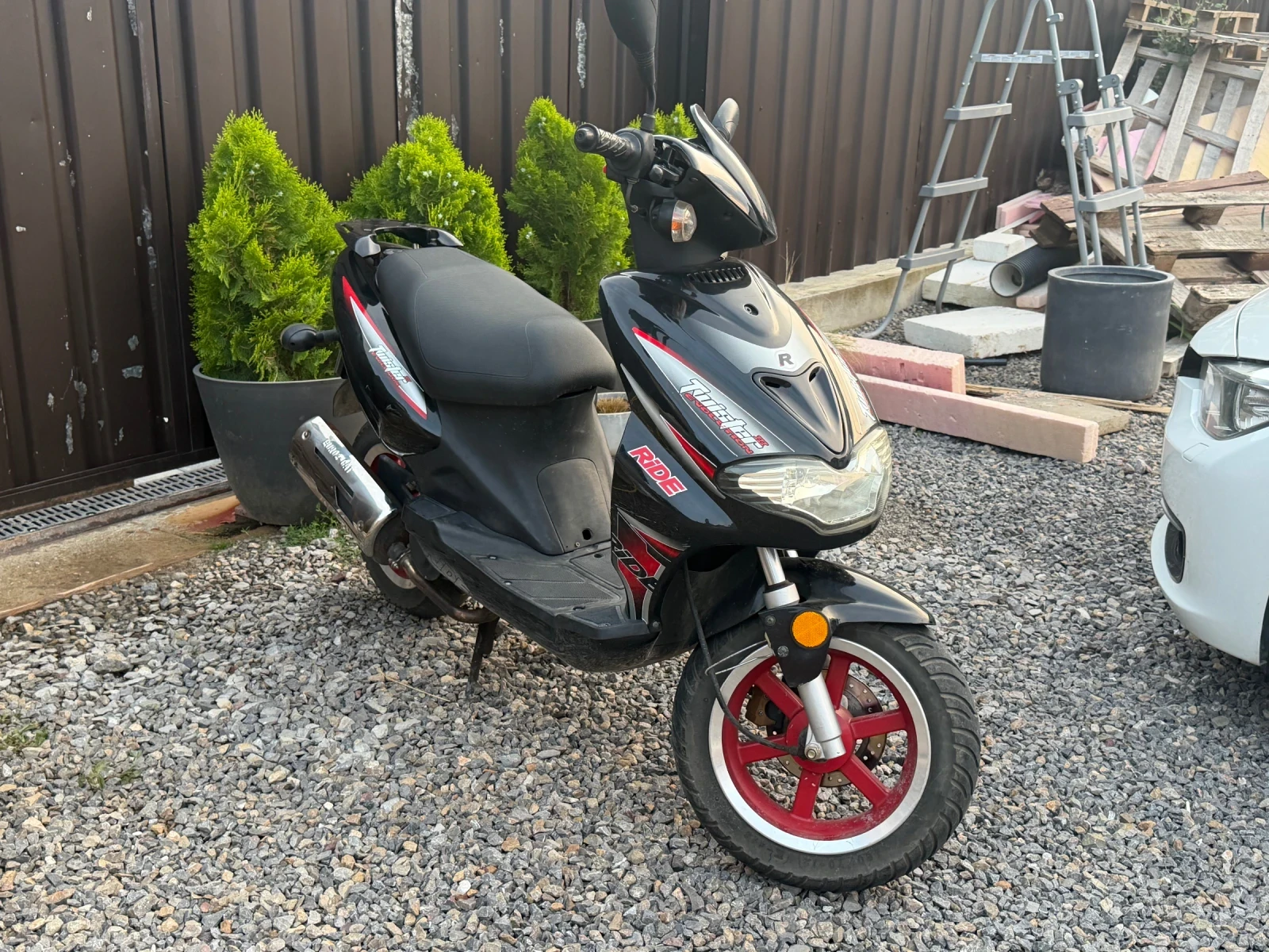 Kymco Agility 49cc всичко платено, снимка 2 - Мотоциклети и мототехника - 55316959