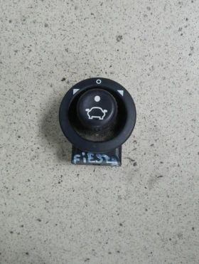 Копче ел огледала Форд Фиеста