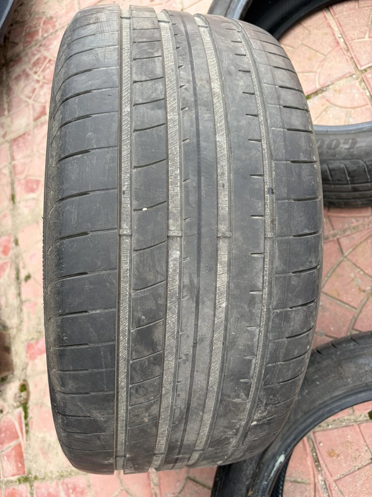 Гуми Летни 255/40R18, снимка 7 - Гуми и джанти - 54208045