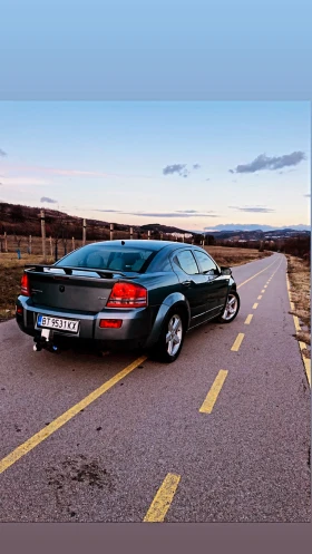 Dodge Avenger 2.0 CRD // 140к.с // ДЕСЕН ВОЛАН, снимка 5