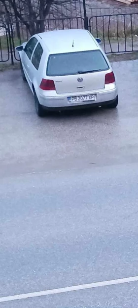VW Golf | Mobile.bg    3