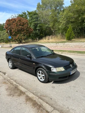 Обява за продажба на VW Passat ~2 400 лв. - изображение 1