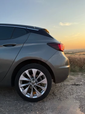 Opel Astra 1.4T 150кс верига  - 9750 € / 19069.34 лв. - 43765121 7