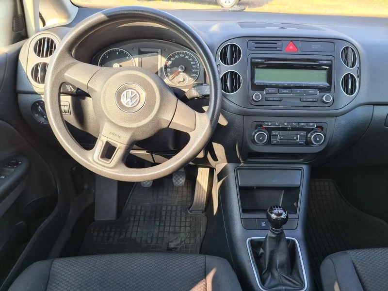 VW Golf Plus 1.6tdi, снимка 10 - Автомобили и джипове - 41317684