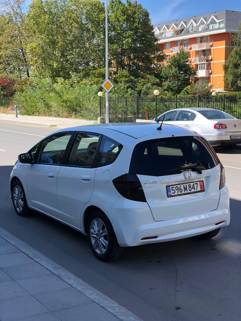 Honda Jazz 1.4i Swiss , снимка 6 - Автомобили и джипове - 47193404